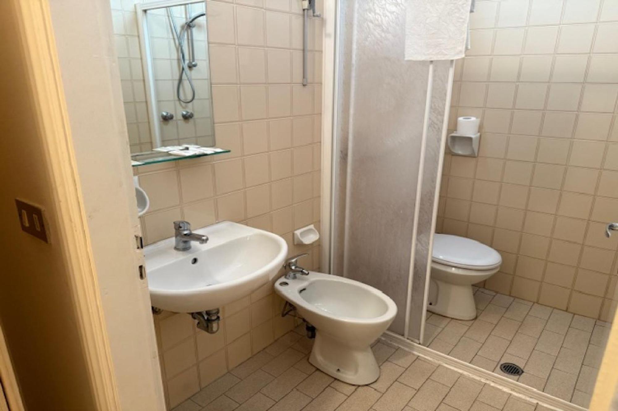 Hotel Nives Римини Экстерьер фото