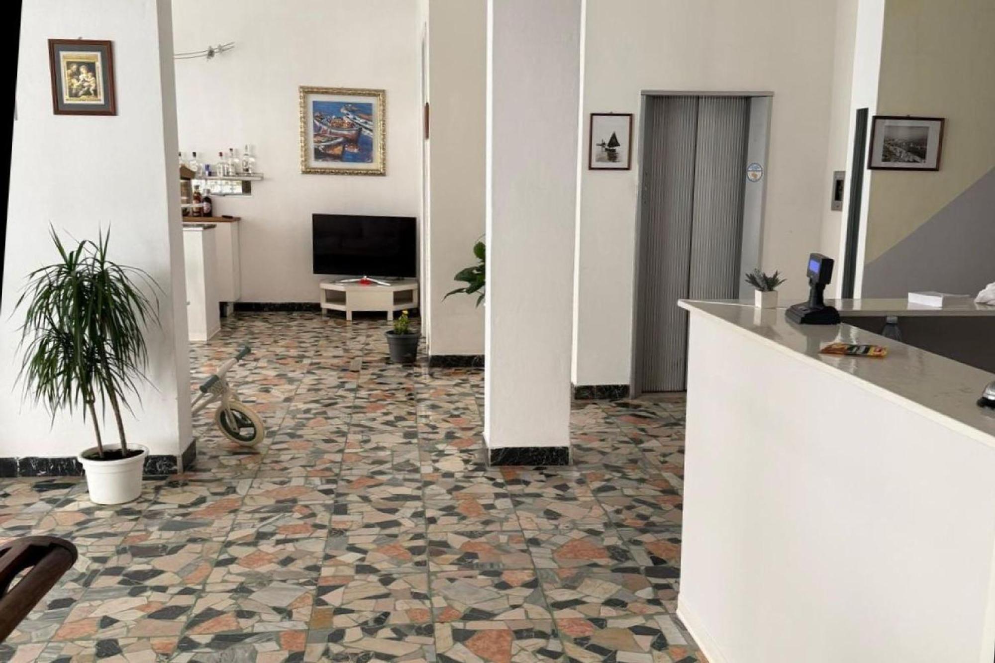 Hotel Nives Римини Экстерьер фото